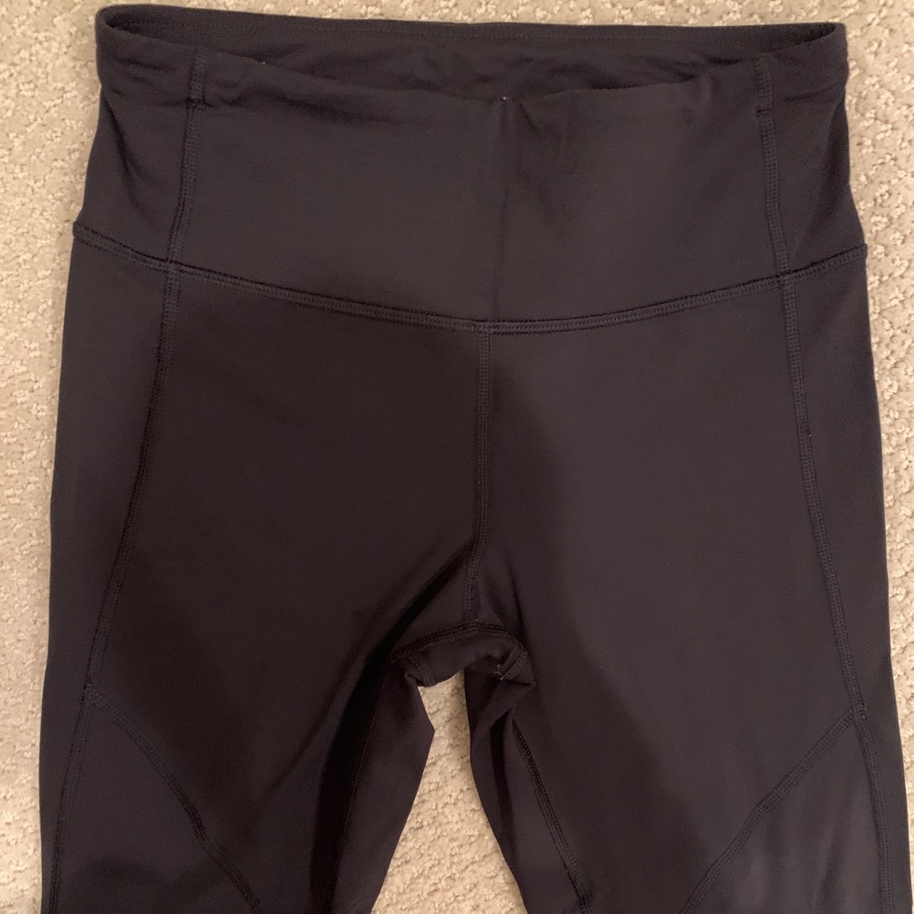 Black Lululemon Ruffle Legging